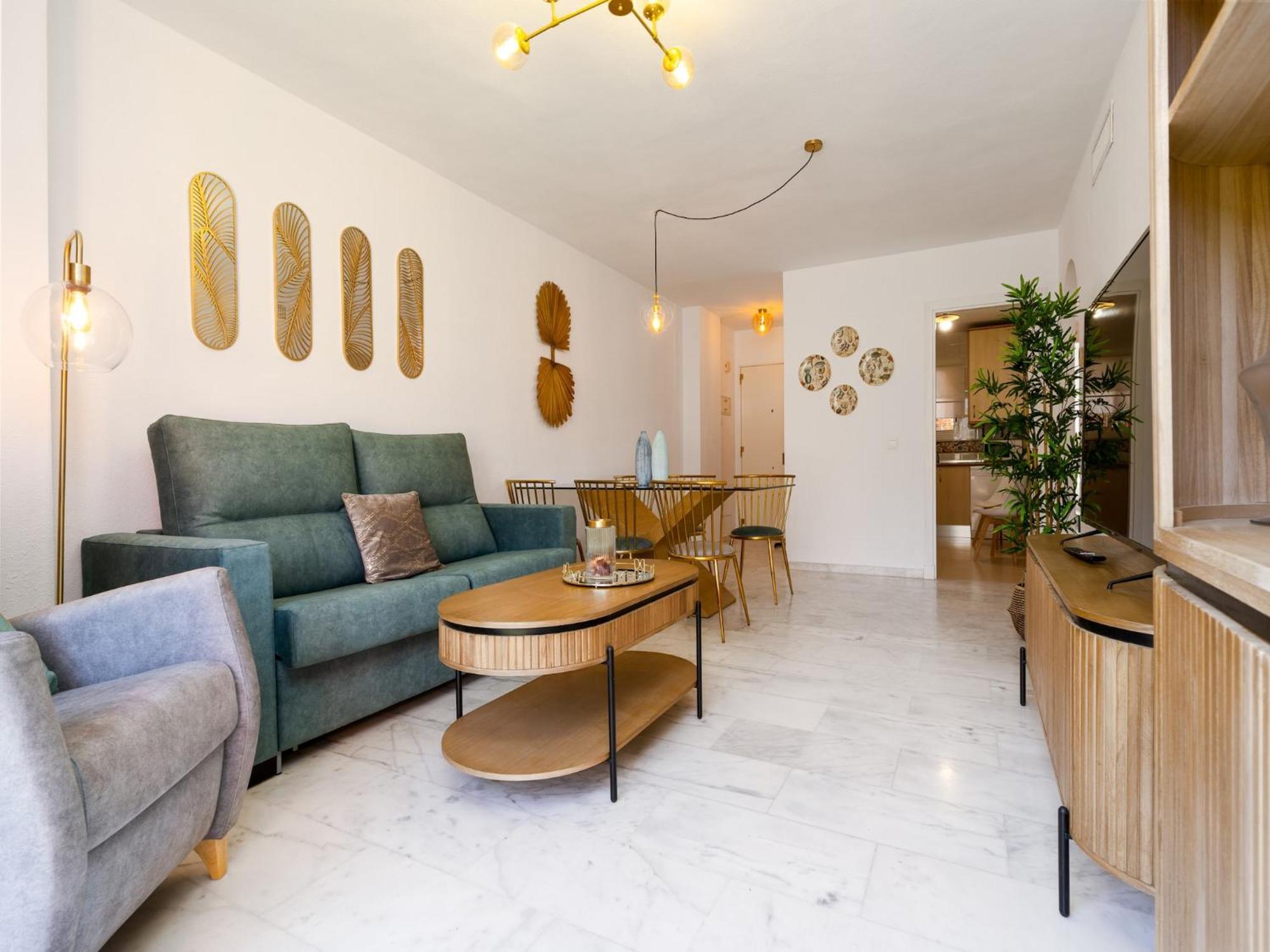 Plush Penthouse With Terrace Marbella